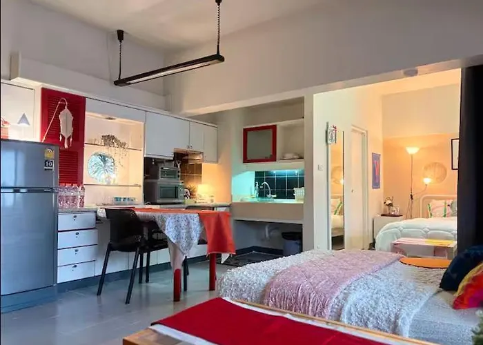 Appartement Cozy 1br Walk To Bts And Airport Rail Link Close To Malls T