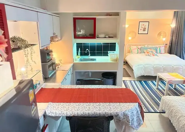 Appartement Cozy 1br Walk To Bts And Airport Rail Link Close To Malls T *
