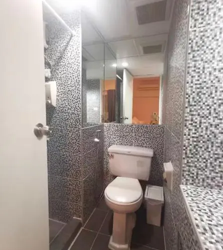 Cozy 1br Walk To Bts And Airport Rail Link Close To Malls T * Bangkok