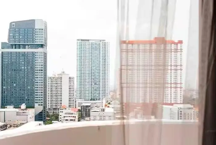 Appartement Cozy 1br Walk To Bts And Airport Rail Link Close To Malls T *