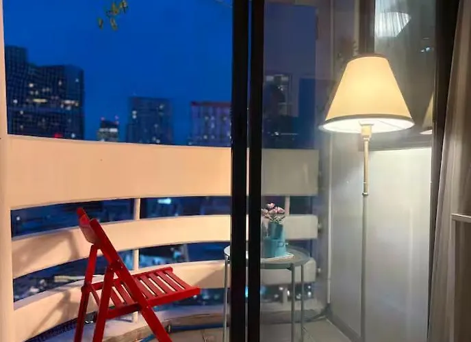 Cozy 1br Walk To Bts And Airport Rail Link Close To Malls T Appartement Bangkok